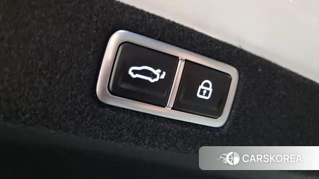 Hyundai Grandeur (GN7) id 3223675 из Кореи 11