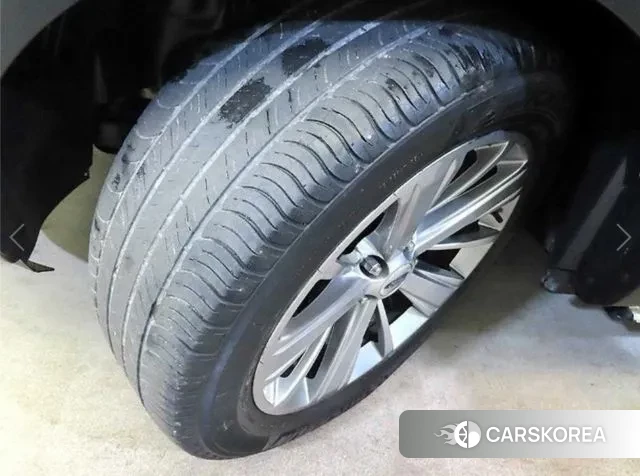 Ford Explorer id 3408252 из Кореи 11