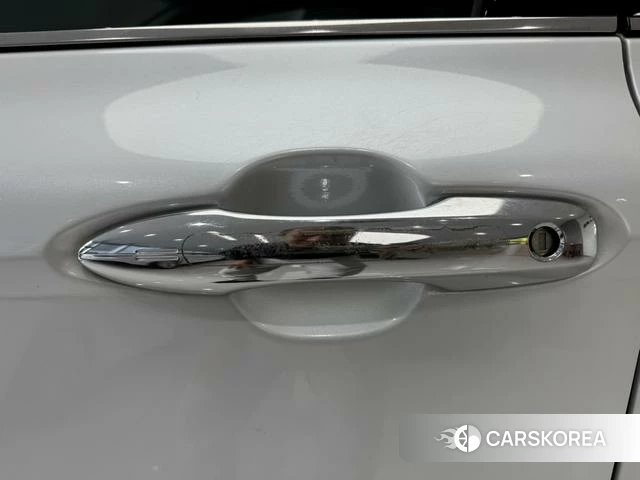 Toyota Camry id 4263648 из Китая 11