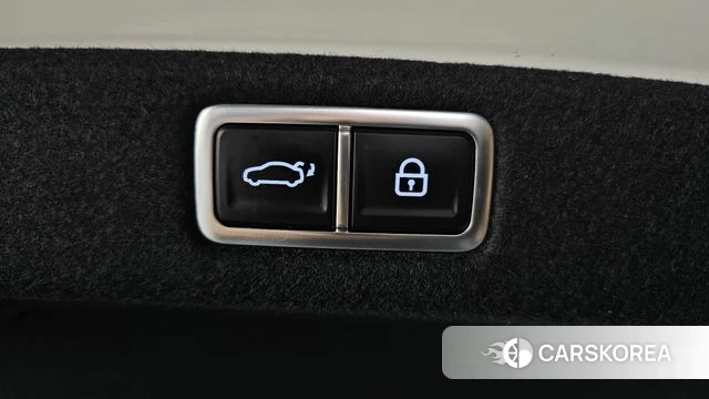 Hyundai Grandeur (GN7) id 3940089 из Кореи 11