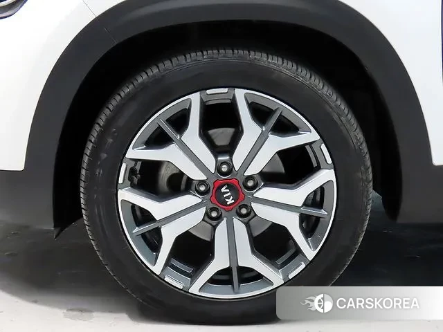 Kia Seltos id 3379743 из Кореи 11