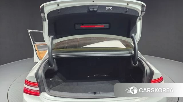 Genesis G80 (RG3) id 3892436 из Кореи 11