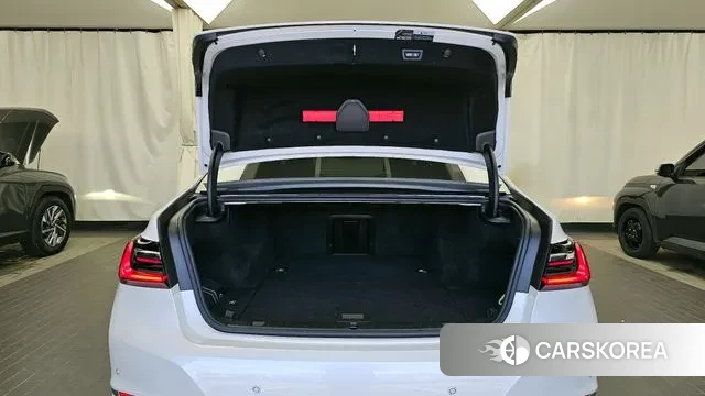 BMW 7 Series (G11) id 3117360 из Кореи 11