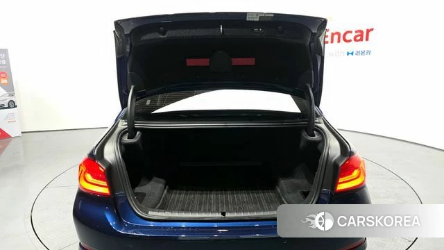 BMW 5 Series (G30) id 3916728 из Кореи 11