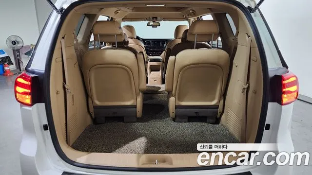 Kia The New Carnival id 2694120 из Кореи 11