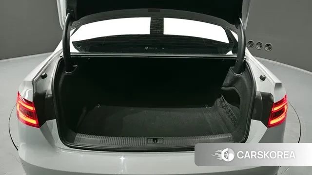 Audi A4 (B9) id 3766638 из Кореи 11