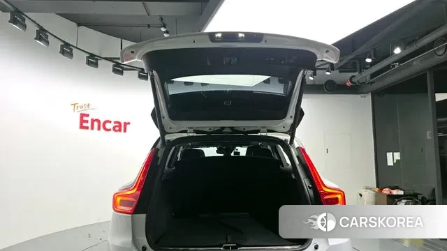 Volvo XC40 id 3547235 из Кореи 11