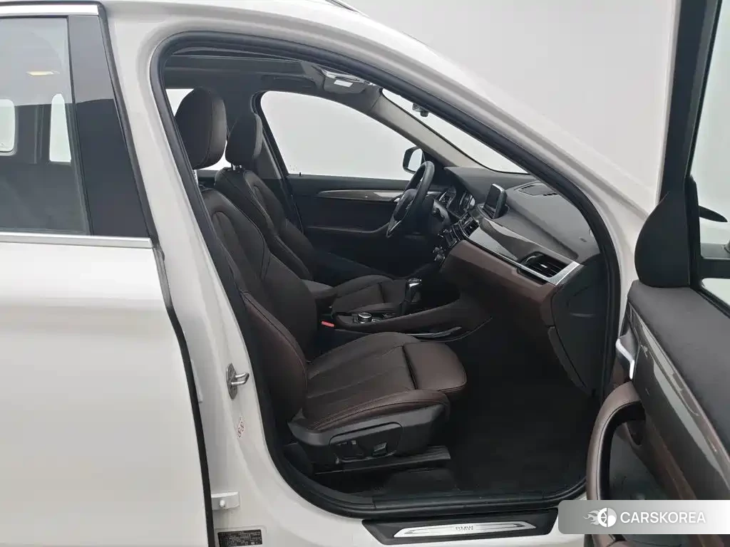BMW X1 id 4679843 из Китая 11