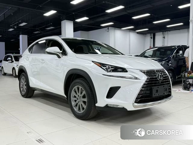 Lexus NX id 4329077 из Китая 11