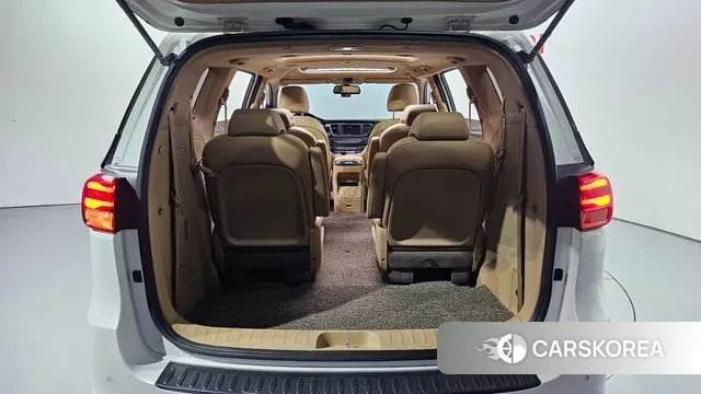 Kia The New Carnival id 3188442 из Кореи 11