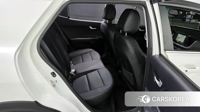 Kia Stonic id 3029252 из Кореи 11