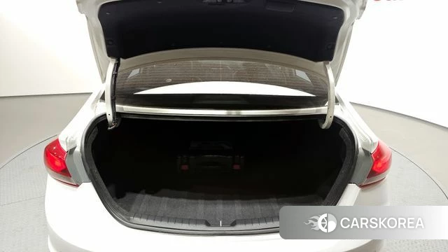 Hyundai Avante AD id 4246158 из Кореи 11