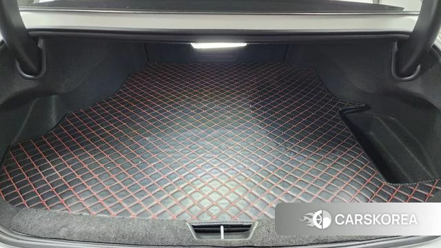 Hyundai Grandeur (GN7) id 4428030 из Кореи 11