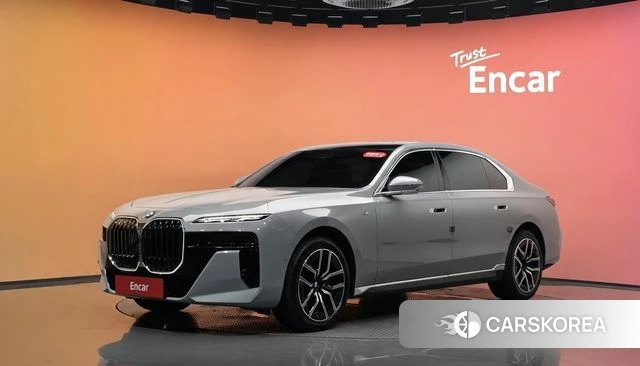 BMW 7 Series (G70) id 4681486 из Кореи 11