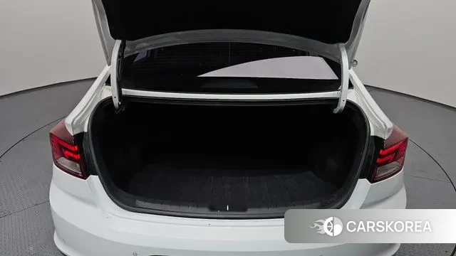 Hyundai The New Avante AD id 3055452 из Кореи 11