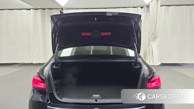 BMW 5 Series (G30) id 3587358 из Кореи 11