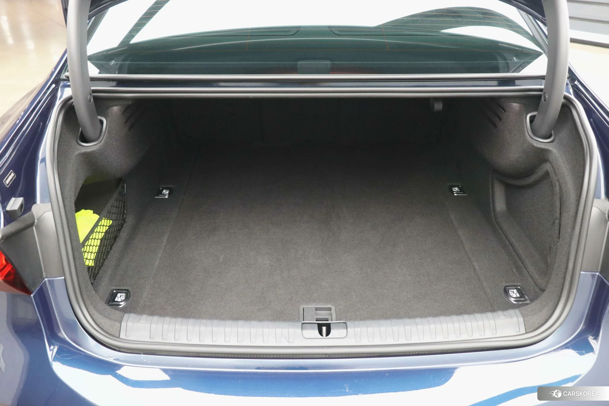 Audi A7L id 4479323 из Китая 11