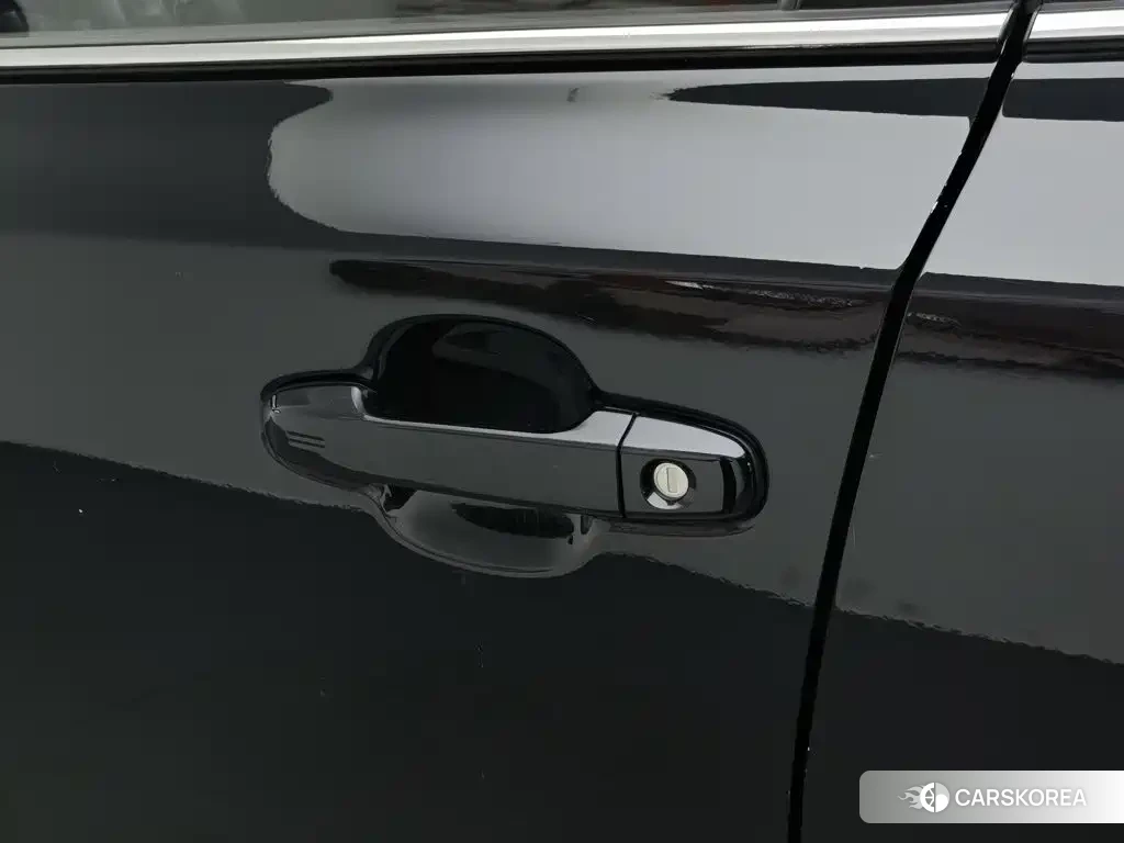 Toyota C-HR id 4659925 из Китая 11