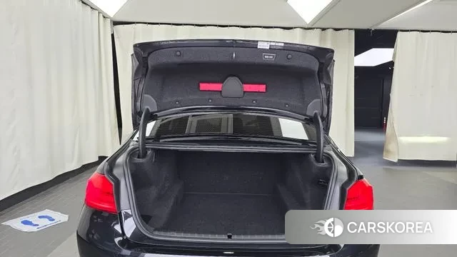 BMW 5 Series (G30) id 3134217 из Кореи 11