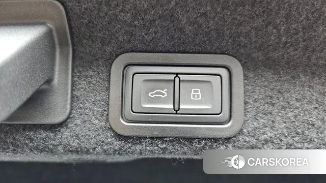 Audi A6 (C8) id 3007398 из Кореи 11