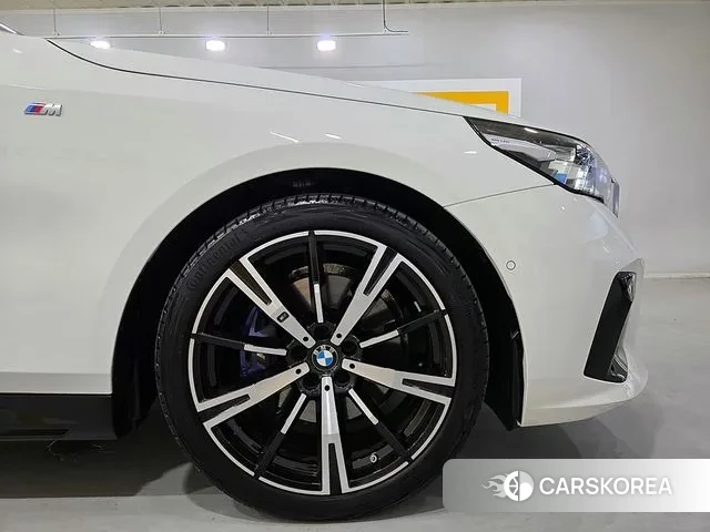 BMW 5 Series (G60) id 2883955 из Кореи 11