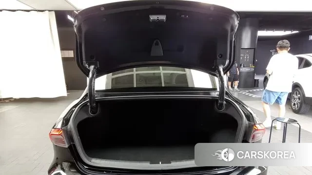 Hyundai The New Grandeur IG Hybrid id 3002817 из Кореи 11