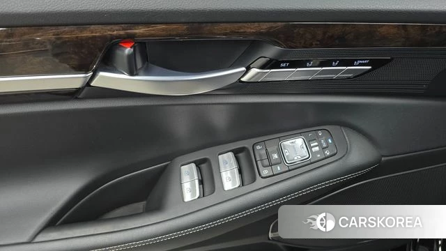 Genesis G90 id 4529798 из Кореи 11