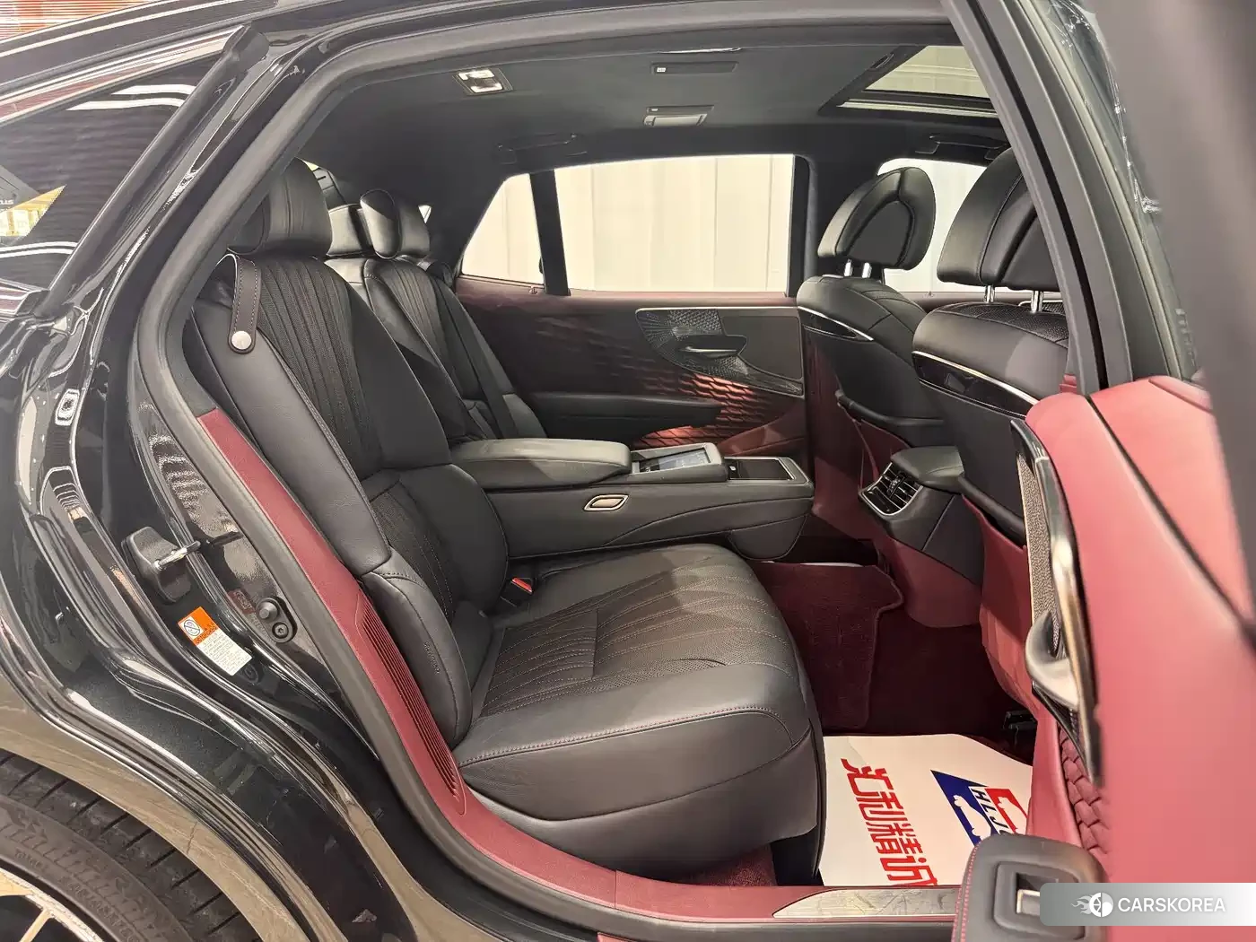 Lexus LS id 4622598 из Китая 11