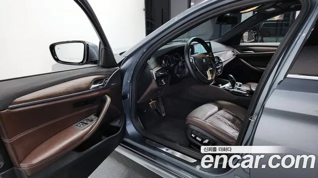 BMW 5 Series (G30) id 2687052 из Кореи 11