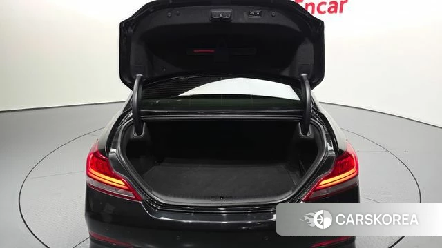 Genesis G70 id 3899667 из Кореи 11