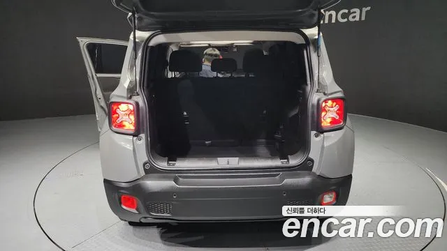 Jeep Renegade id 2838608 из Кореи 11