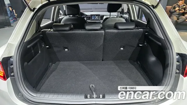 Kia Stonic id 2561231 из Кореи 11