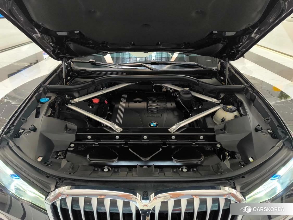 BMW X7 id 4498772 из Китая 11
