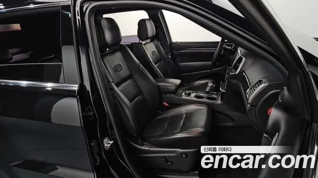 Jeep Grand Cherokee id 2729918 из Кореи 11