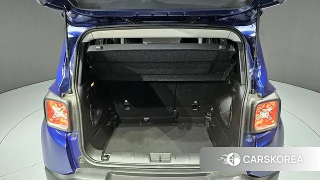 Jeep Renegade id 3319299 из Кореи 11