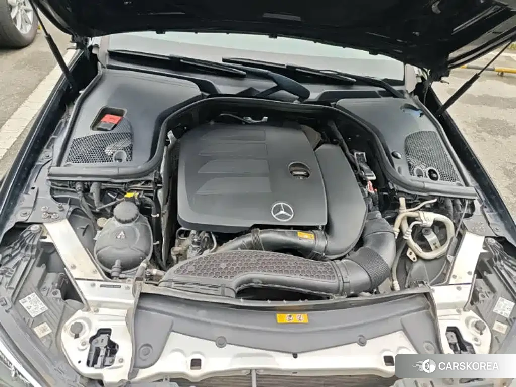 Mercedes-Benz E-Class id 4669374 из Китая 11