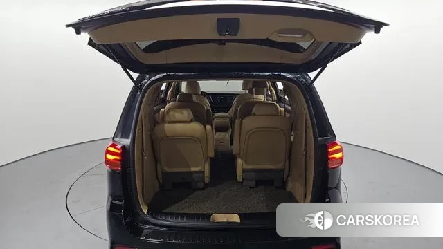 Kia The New Carnival id 3583360 из Кореи 11