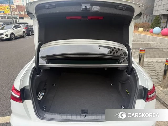 Audi A6 (C8) id 3468501 из Кореи 11