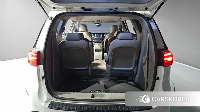 Kia The New Carnival id 4435451 из Кореи 11