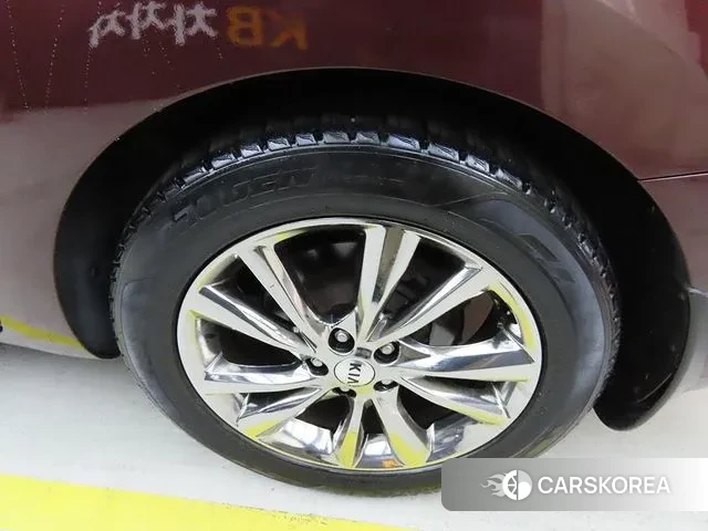 Kia The New Carnival id 3479816 из Кореи 11