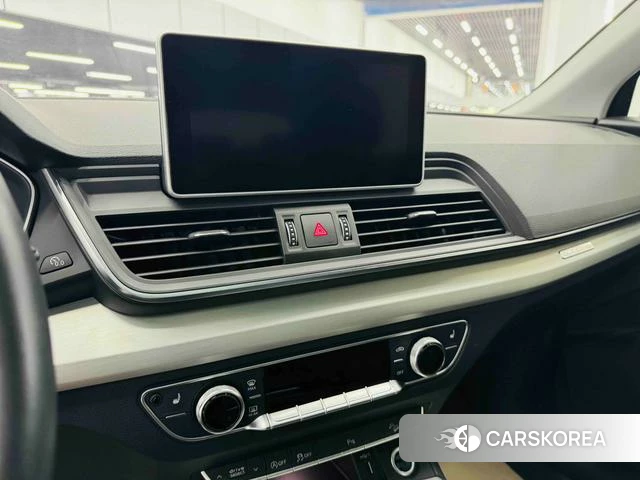 Audi Q5L id 4276586 из Китая 11