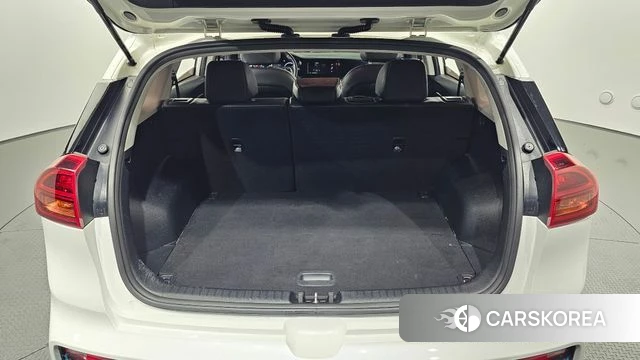 Kia Niro EV id 3878418 из Кореи 11