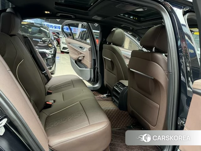 BMW 5 series id 4290794 из Китая 11