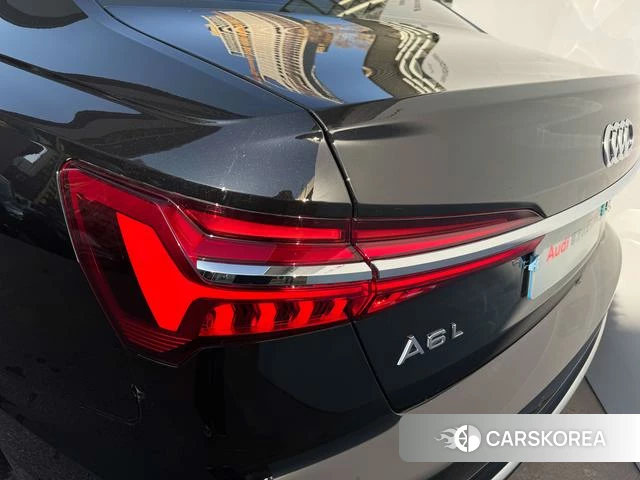 Audi A6L id 4307000 из Китая 11