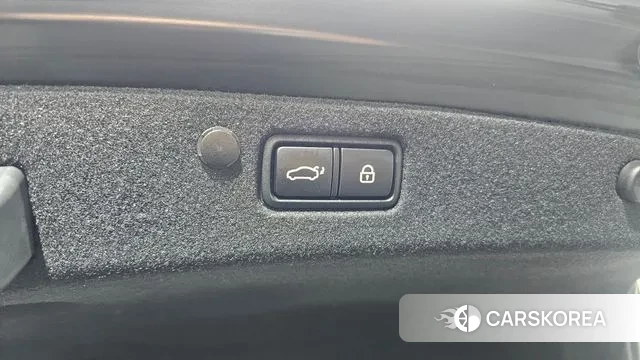 Hyundai The New Grandeur IG id 3707939 из Кореи 11