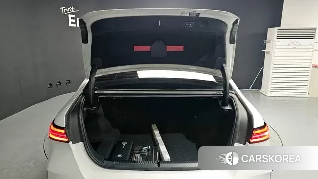 BMW 5 Series (G60) id 3700686 из Кореи 11