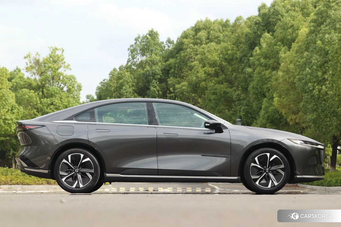 Mazda EZ-6 id 4440693 из Китая 11