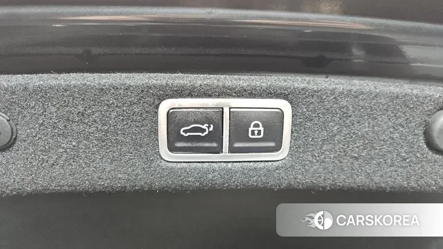 Hyundai Grandeur Hybrid (GN7) id 3734862 из Кореи 11