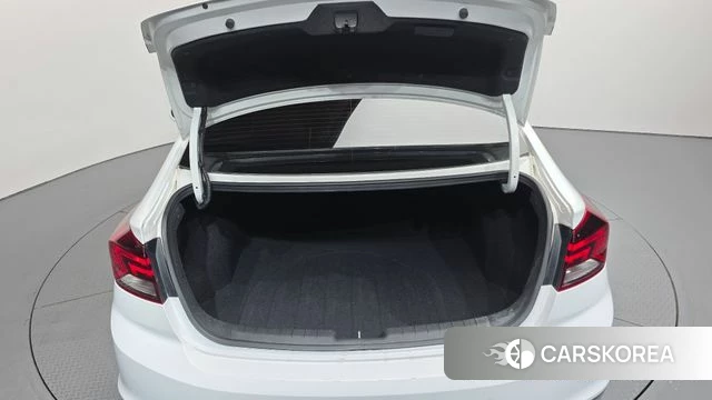 Hyundai The New Avante AD id 4632697 из Кореи 10
