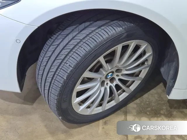 BMW 5 Series (G30) id 3339376 из Кореи 11